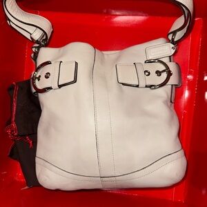 Vintage Coach White Leather Shoulder Bag with Buckle Accents